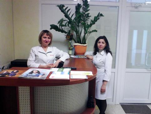 Медсестра-реєстратор і медсестра-ортоптист Офтальмологічного центру Наталії  Мержиєвської